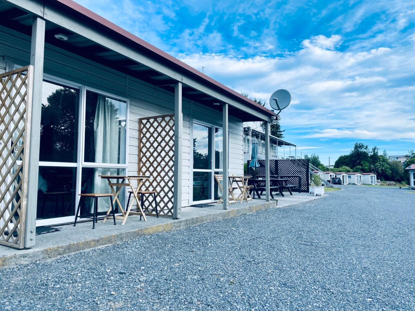 A1 Kaikoura Holiday Park Hotel Exterior photo